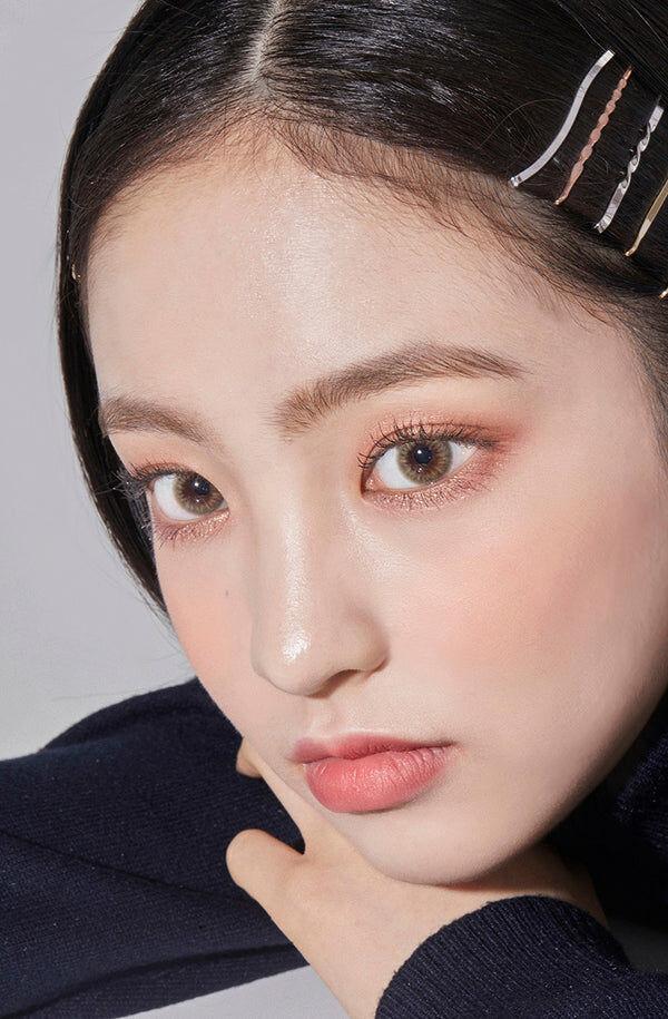 Hapa Kristin - Cheerful Kristin Green - 月 con  (2P)