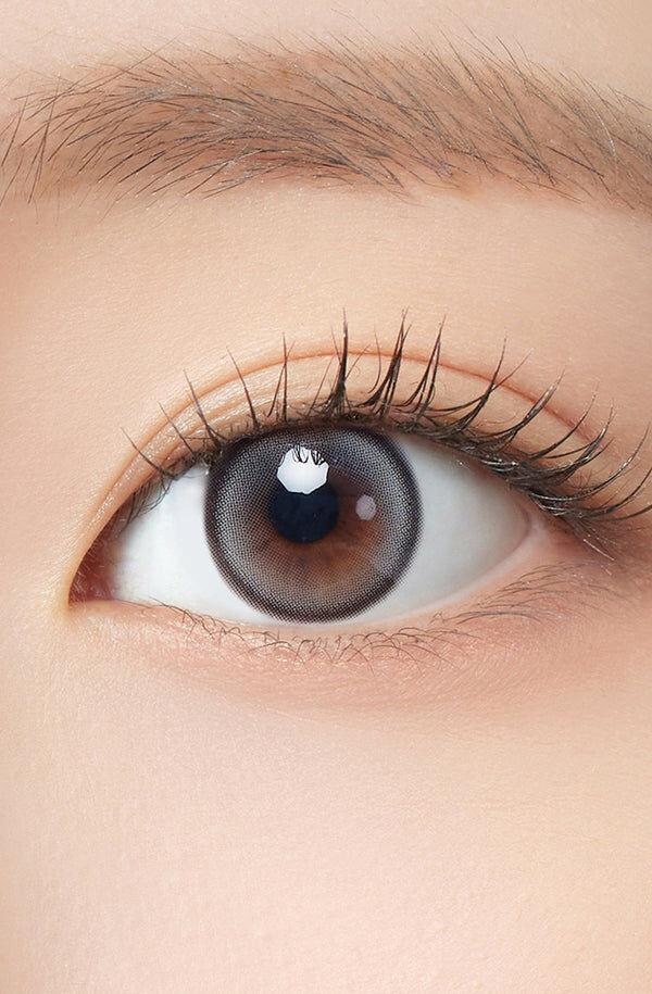 Hapa Kristin -  Forever Young Kristin Muse Gray - 月 con  (2P)